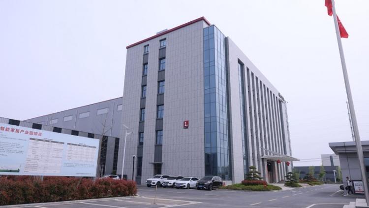 半透质感·抗黄革命丨客来福全水漆工艺重新定义木皮锁色标准