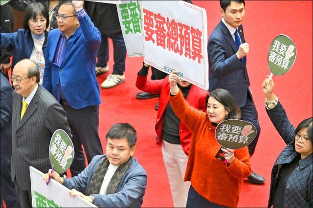 台当局总预算案卡关钮则勋看穿“连环计”：在野需另辟战场